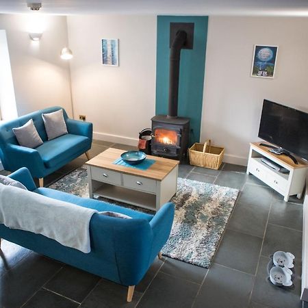 Vineyard Country Cottage Llanerch-Aeron ภายนอก รูปภาพ