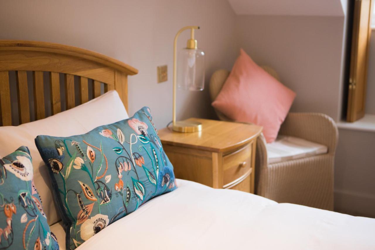 Vineyard Country Cottage Llanerch-Aeron ภายนอก รูปภาพ